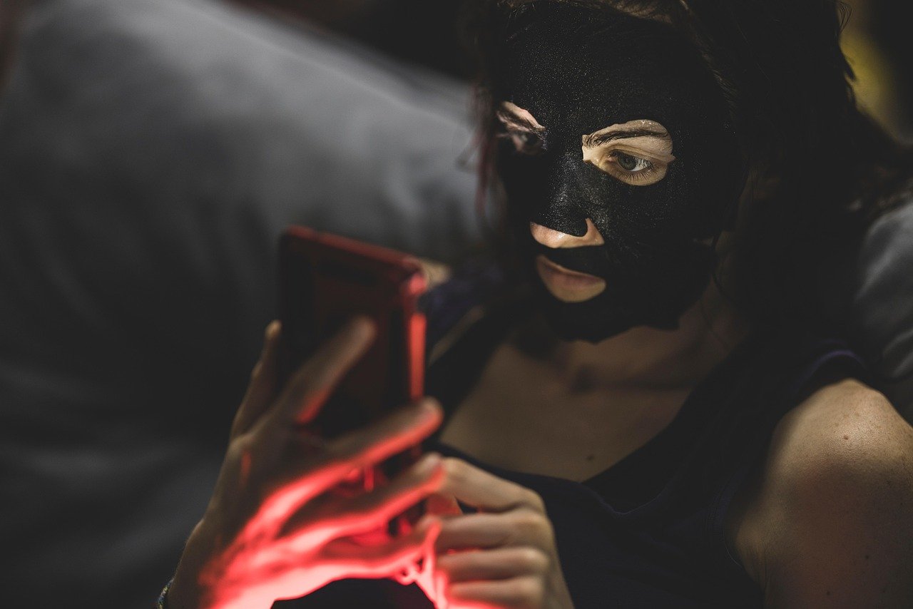 Before sleep, What's you prefer first ?